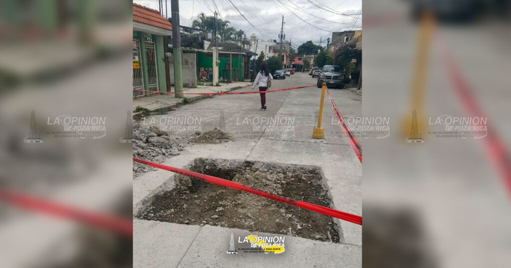 Obras publicas no resuelve infesta fuga de aguas negras en Kawatzin