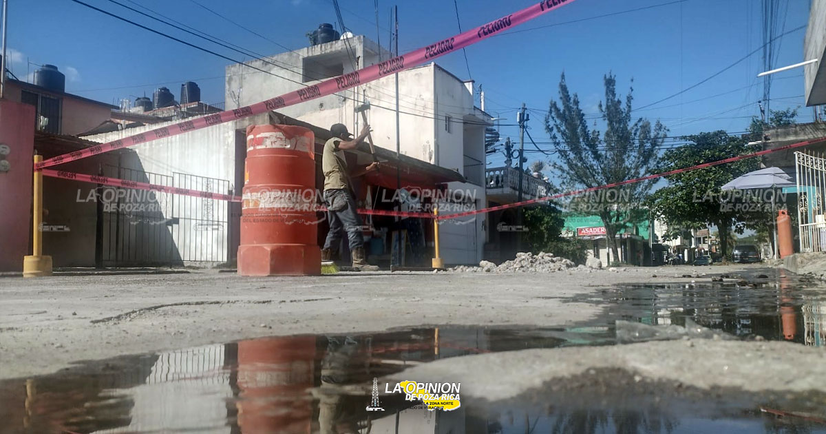 Obras publicas no resuelve infesta fuga de aguas negras en Kawatzin