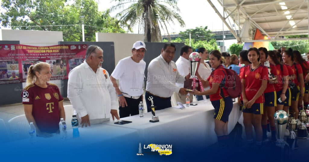 Inauguran torneo de la liga femenil