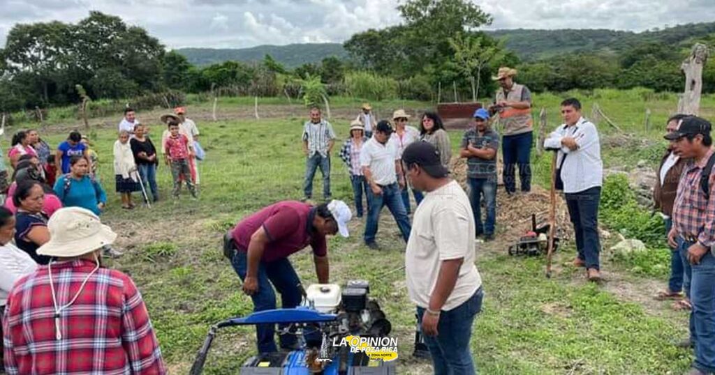 Capacitan a mujeres de La Sierra de Otontepec