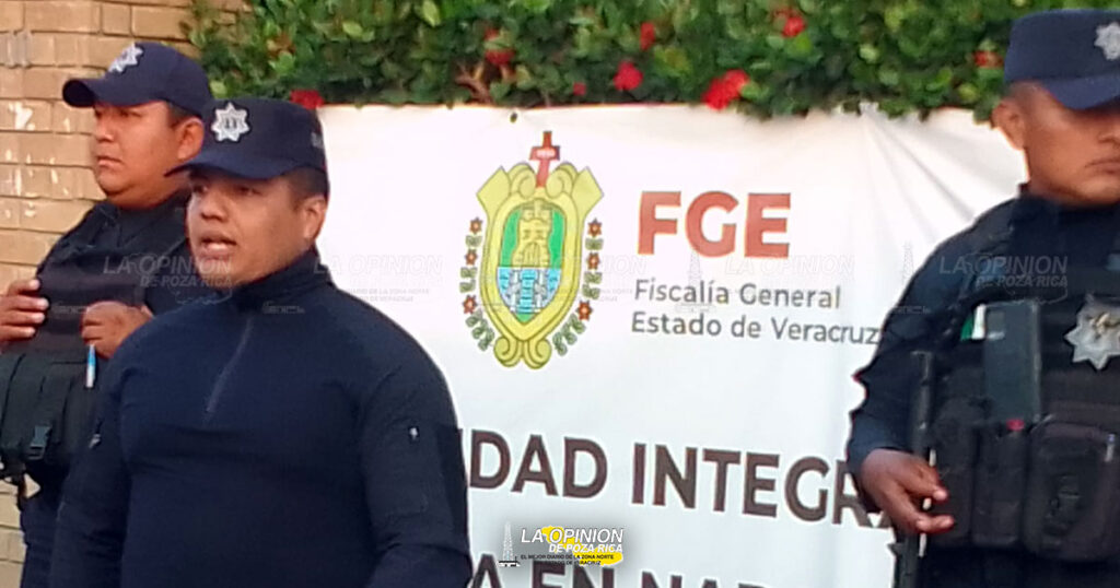 Detienen a ex comandante de La policía de Tancoco