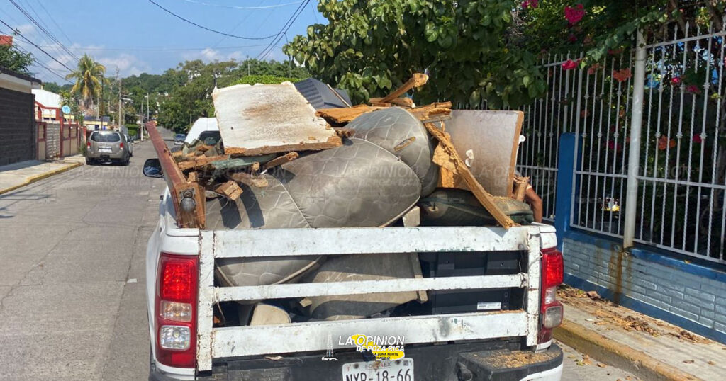 Destruyen dos toneladas de cacharros en La Petromex