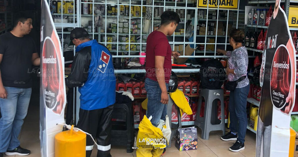 Derrapa motociclista en Curva Marina