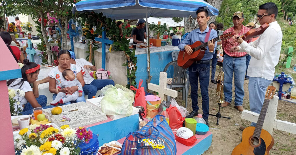 Festejan el ochavario en Cerroazulito