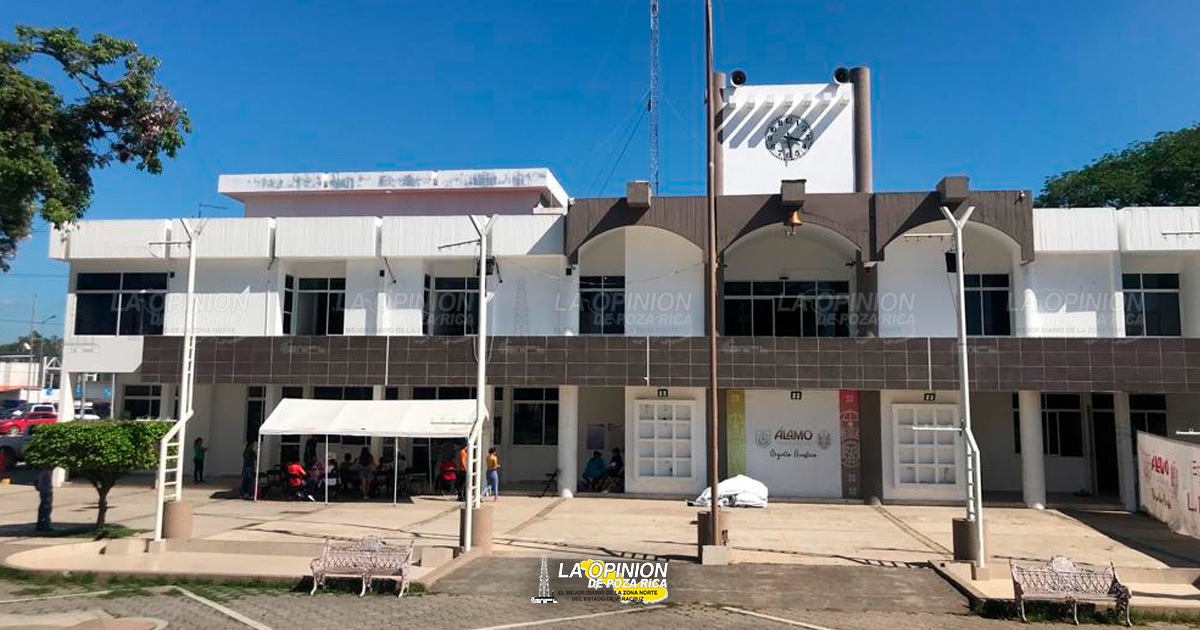 Se toman “descanso”; ayuntamiento desolado
