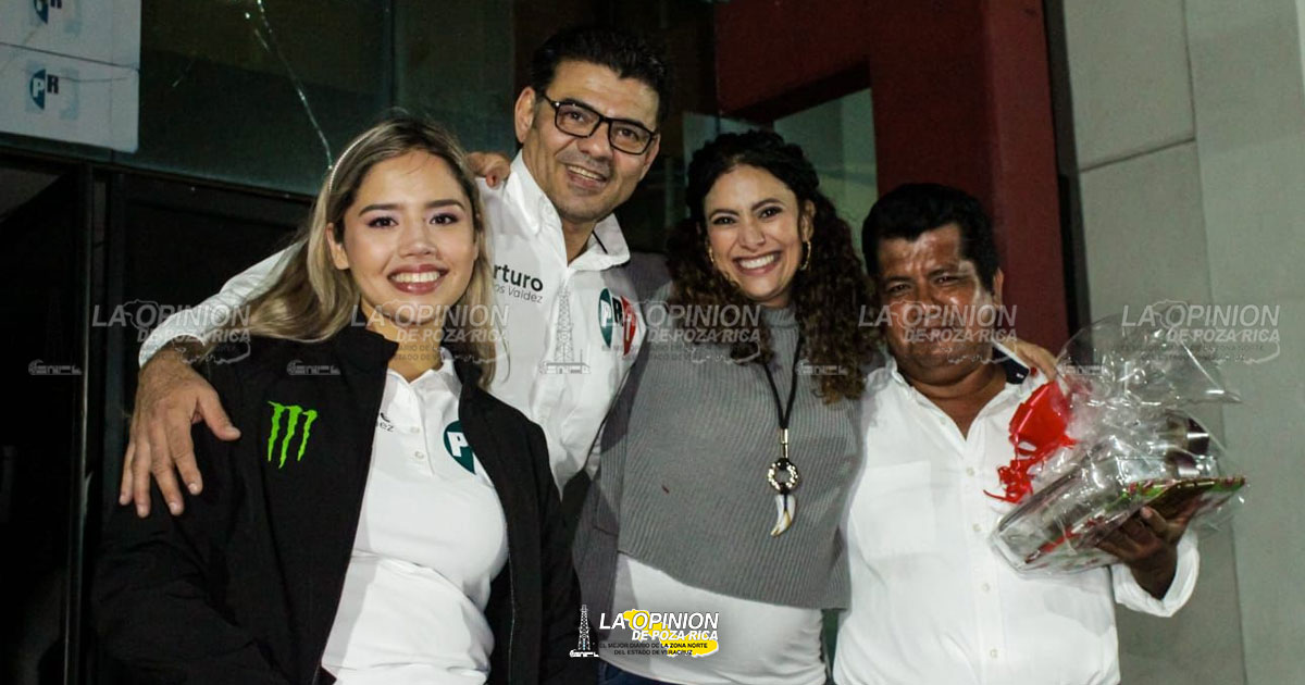 Arturo Cobos activa a las bases priistas de Veracruz Puerto
