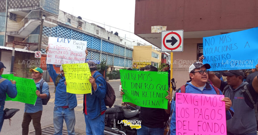 Otra manifestación en las oficinas de la CAEV Poza Rica