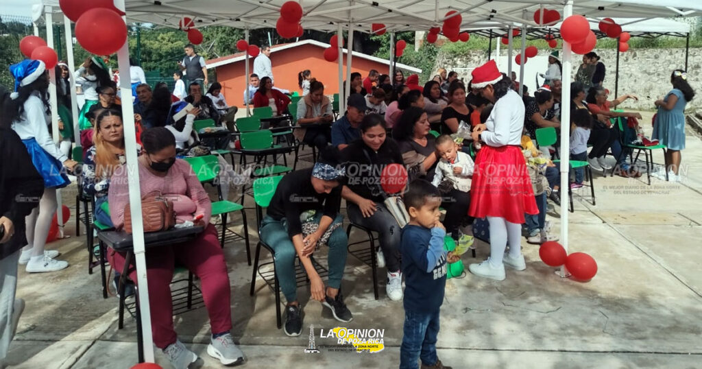 El Dr. Miguel Guerra gestiona apoyos para las escuelas