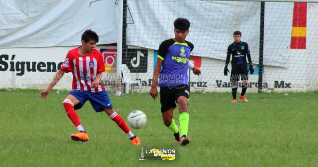 27 DE SEPTIEMBRE ETP KIDS, Bicampeón del Torneo de Futbol de los Barrios en su categoría Sub 17.