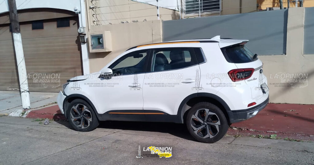 Muere “cerillito” atropellado, otro grave en hospital