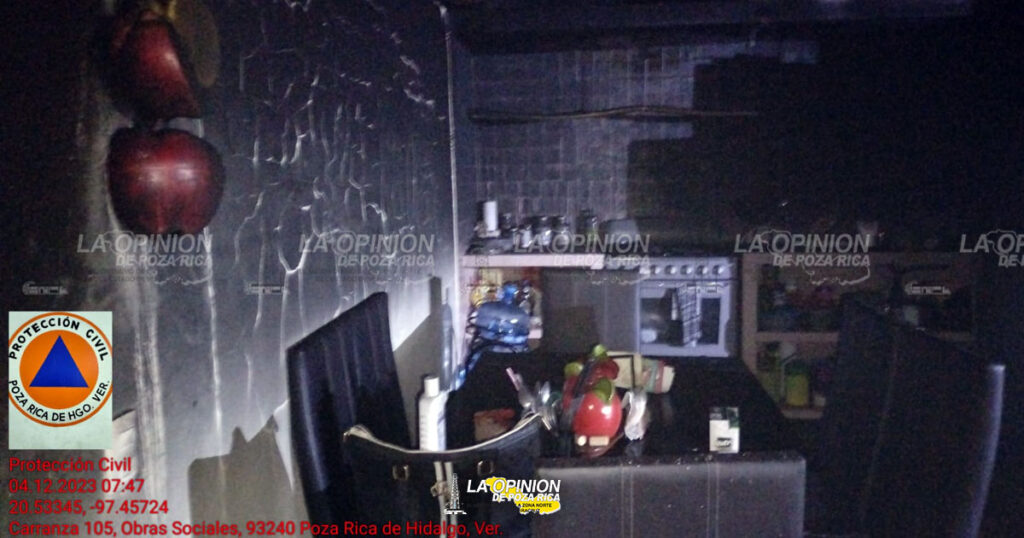 Se incendia casa habitación en la Obras Sociales