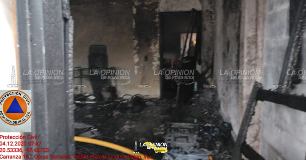 Se incendia casa habitación en la Obras Sociales