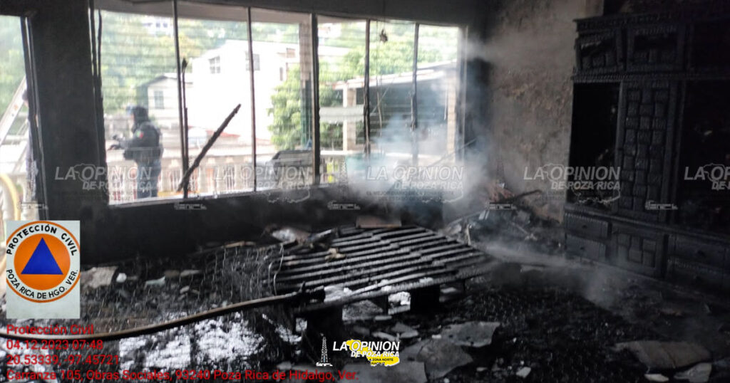 Se incendia casa habitación en la Obras Sociales