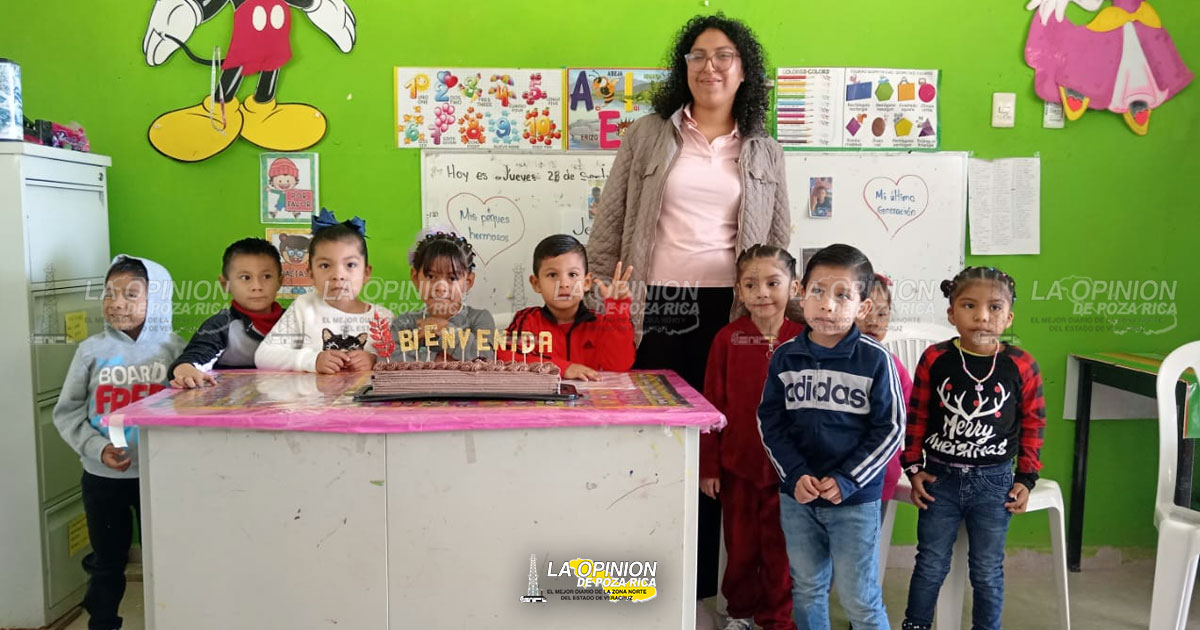 Tras 3 meses sin clases, al fin asignan maestra