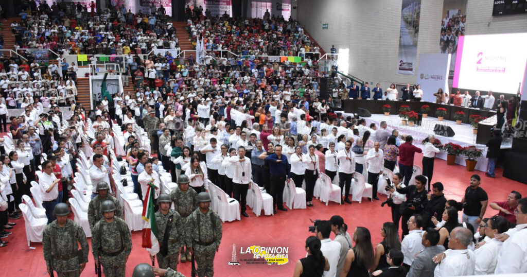 Fernando Remes rindió su segundo informe de gobierno