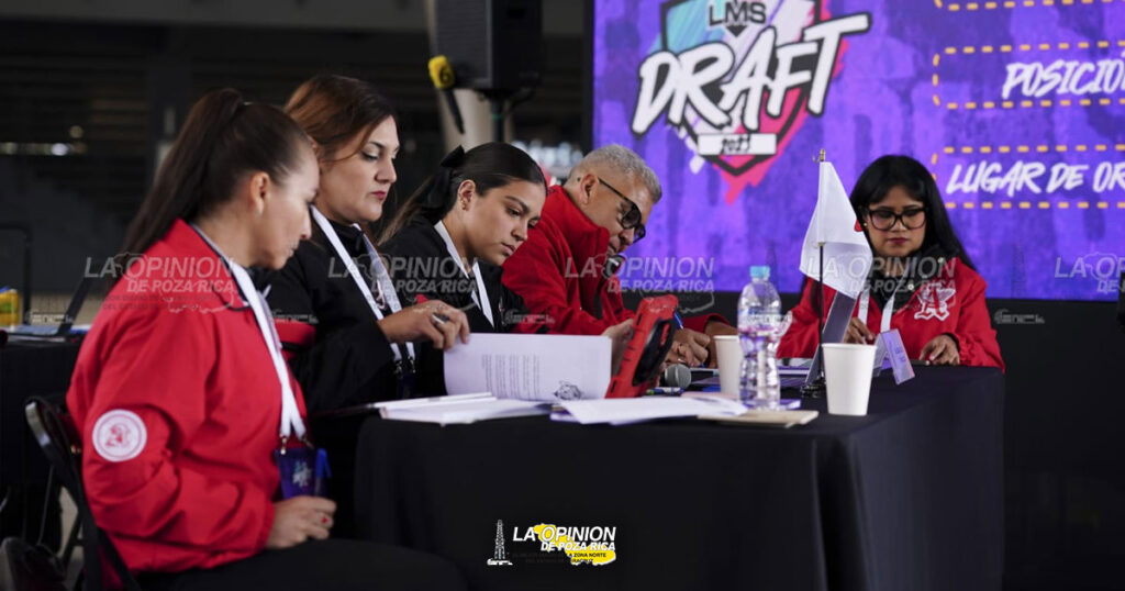 El Águila femenil de Softbol se trae seleccionadas nacionales de México y Cuba