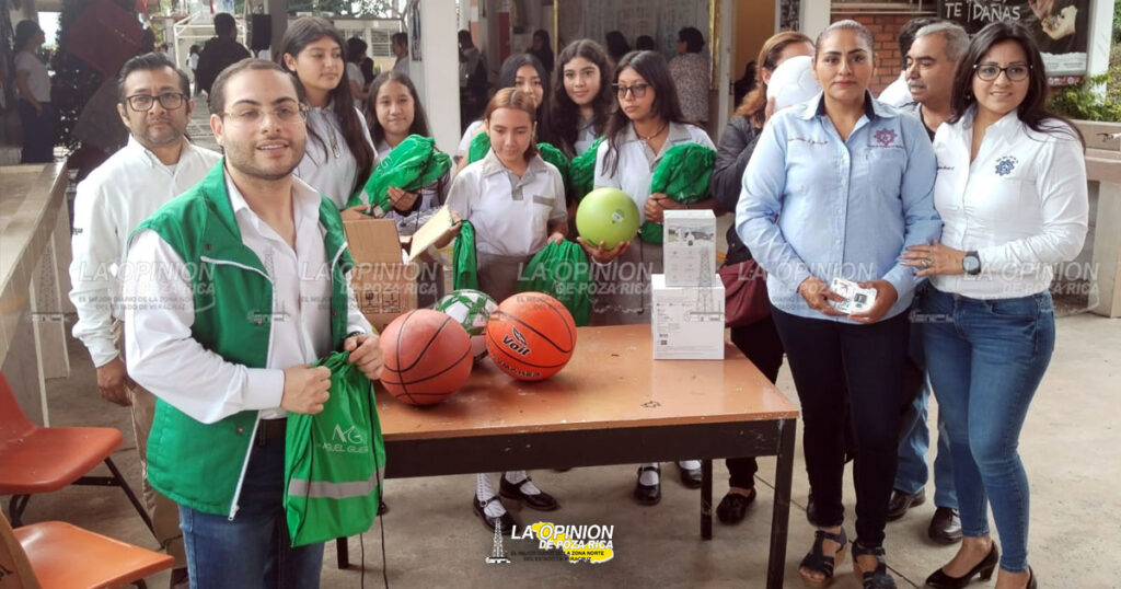 El Dr. Miguel Guerra, refuerza seguridad en la secundaria técnica N. 75