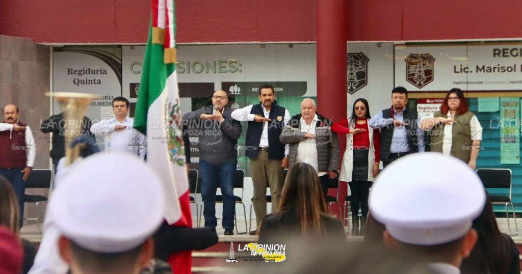 Preside Remes Garza último Acto Cívico de los lunes