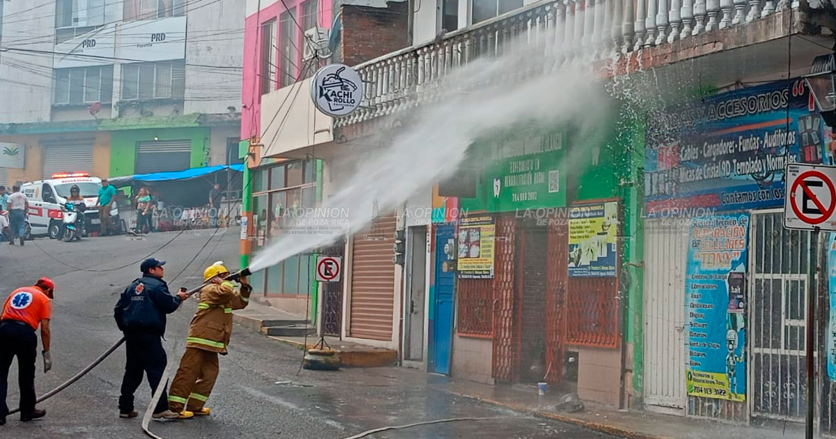 Se incendia vivienda en la zona centro