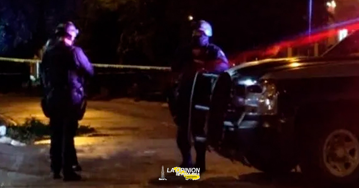 HALLAN A MUJER SIN VIDA EN MICROBÚS