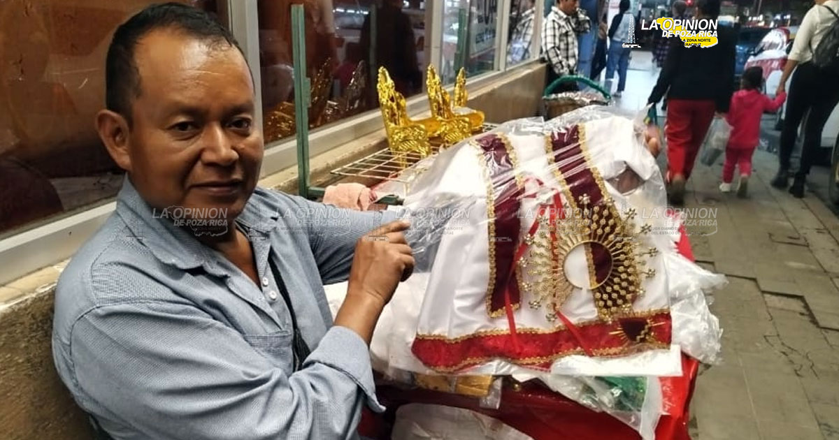 Entre 150 y 300 pesos vale el traje para vestir al Niño Dios