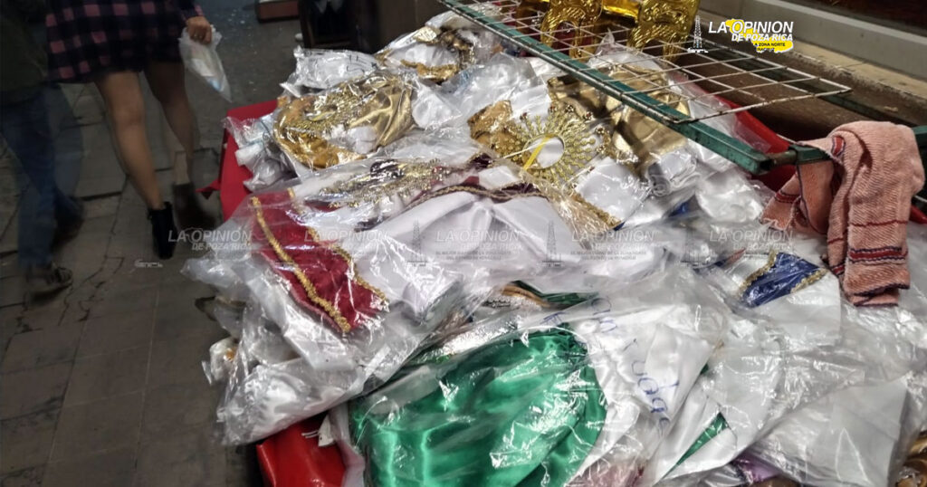Entre 150 y 300 pesos vale el traje para vestir al Niño Dios