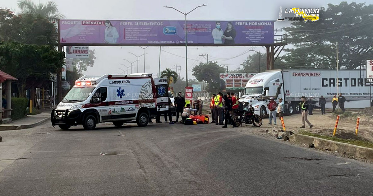 Motociclista atropella mujer en carretera PR-Coatzintla