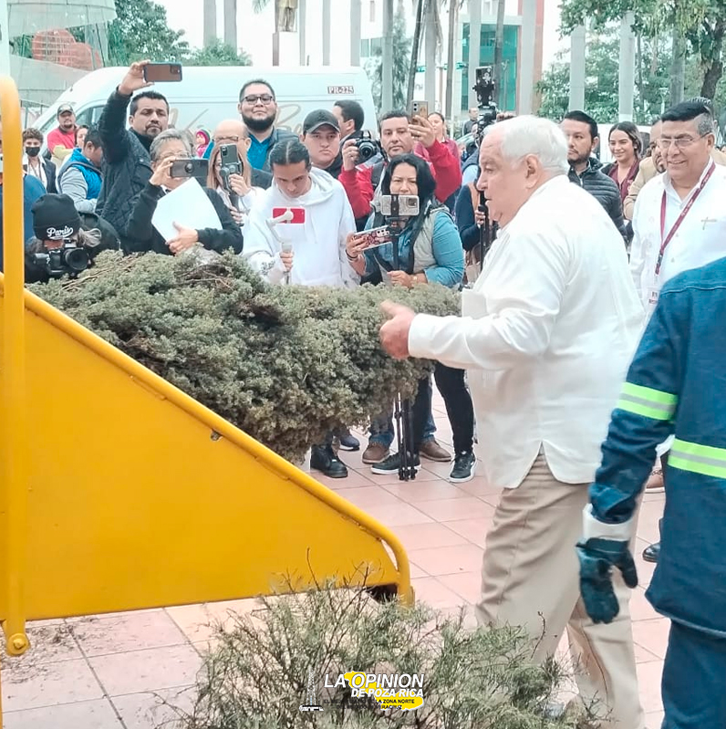 Encabeza Fernando Remes la campaña “Recicla tu Navidad”