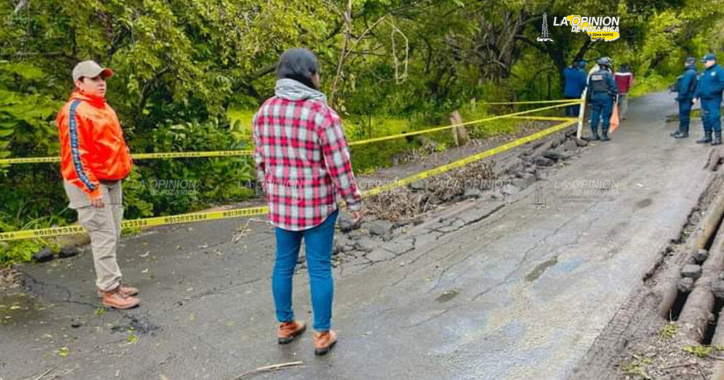 Sufre daños puente en la brecha huasteca