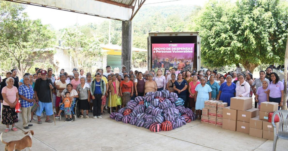 Apoyo alimentario para familias de bajos recursos