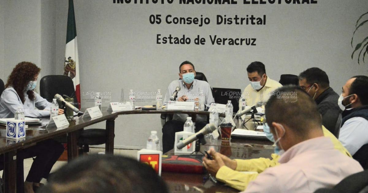 Primera insaculación de ciudadanos en sesión del INE