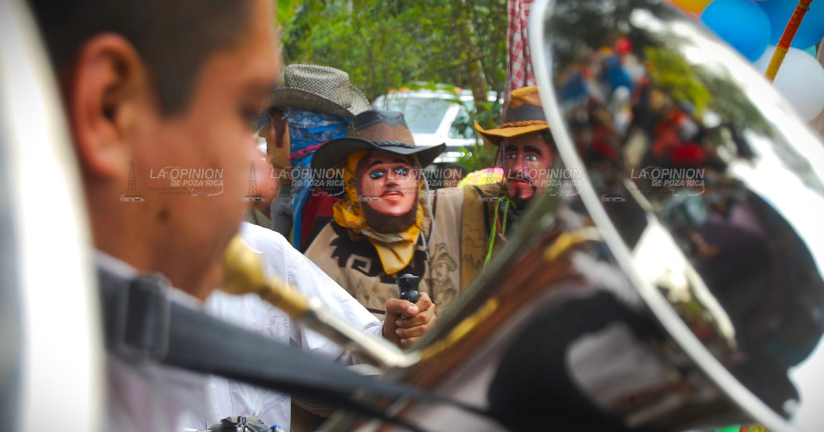 Conmemoran 72 años de la Fiesta del Carnaval