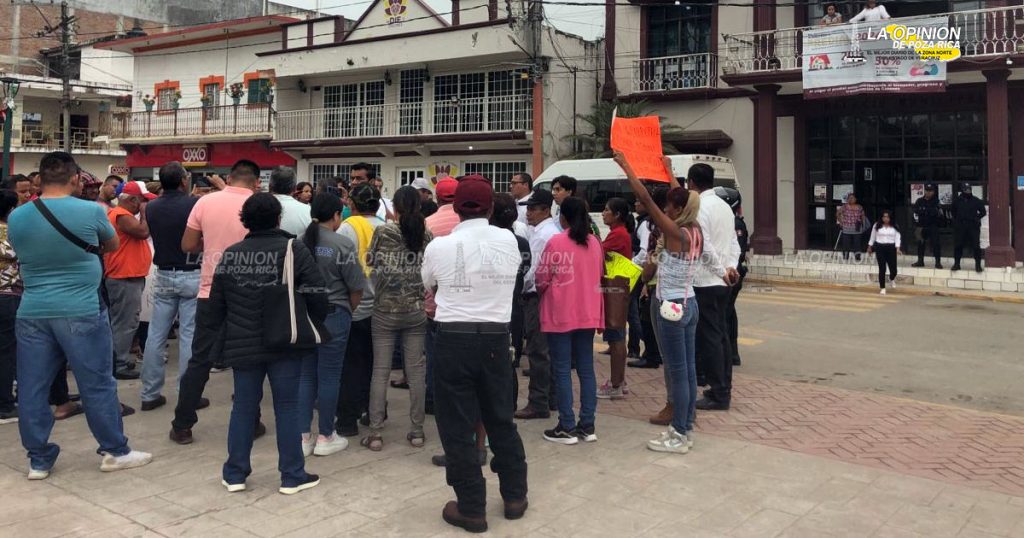 ¡Reclamo de comunidades a alcalde de Cazones!