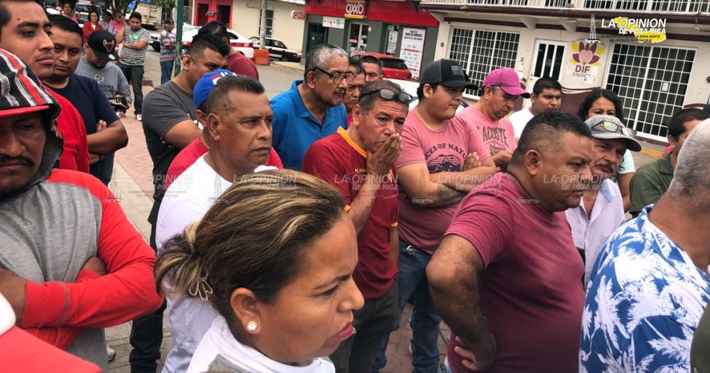 ¡Reclamo de comunidades a alcalde de Cazones!