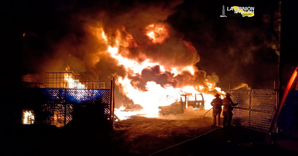 Incendio consumió el 70 por ciento del predio donde se almacenaba combustible