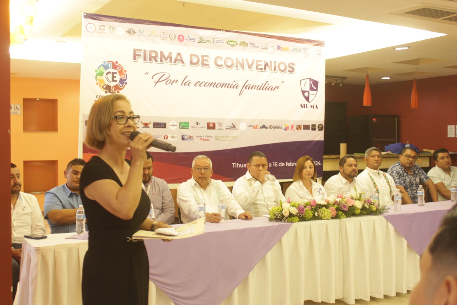 Firman convenio más de 40 empresas SIRMA, respaldo real al magisterio