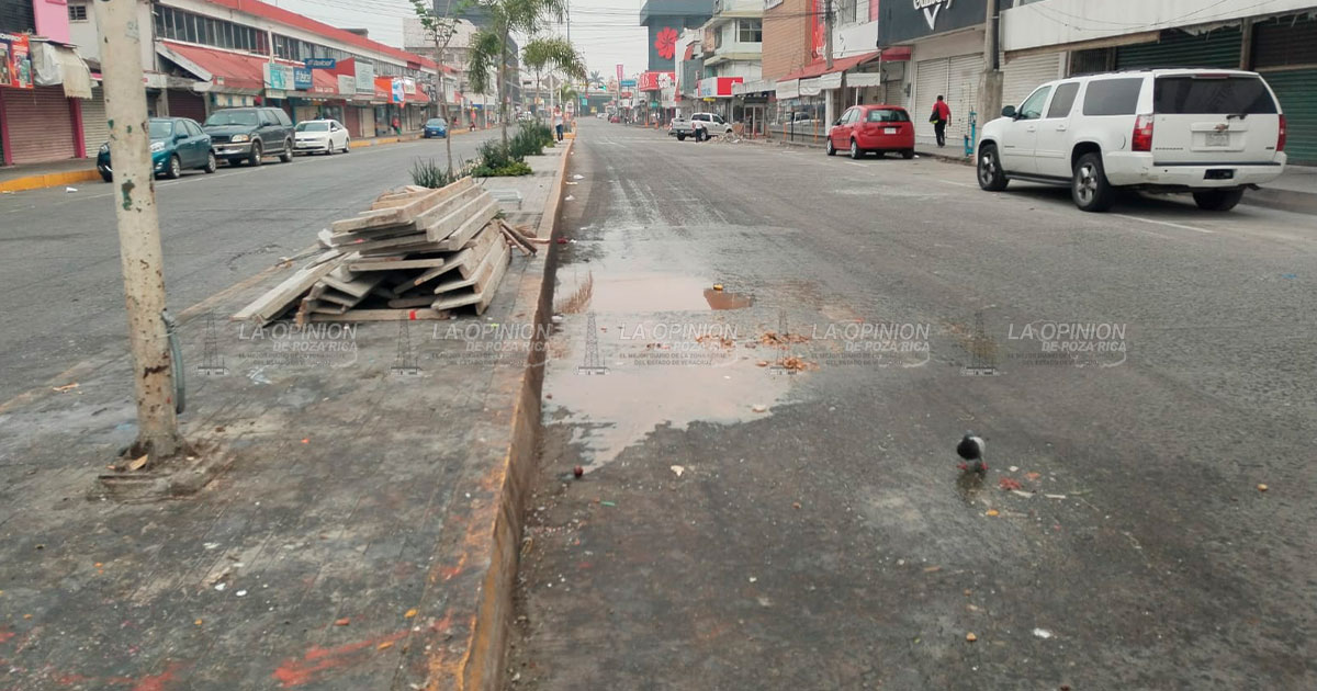 Más porquerías de DISCRICAR en pleno centro de Poza Rica
