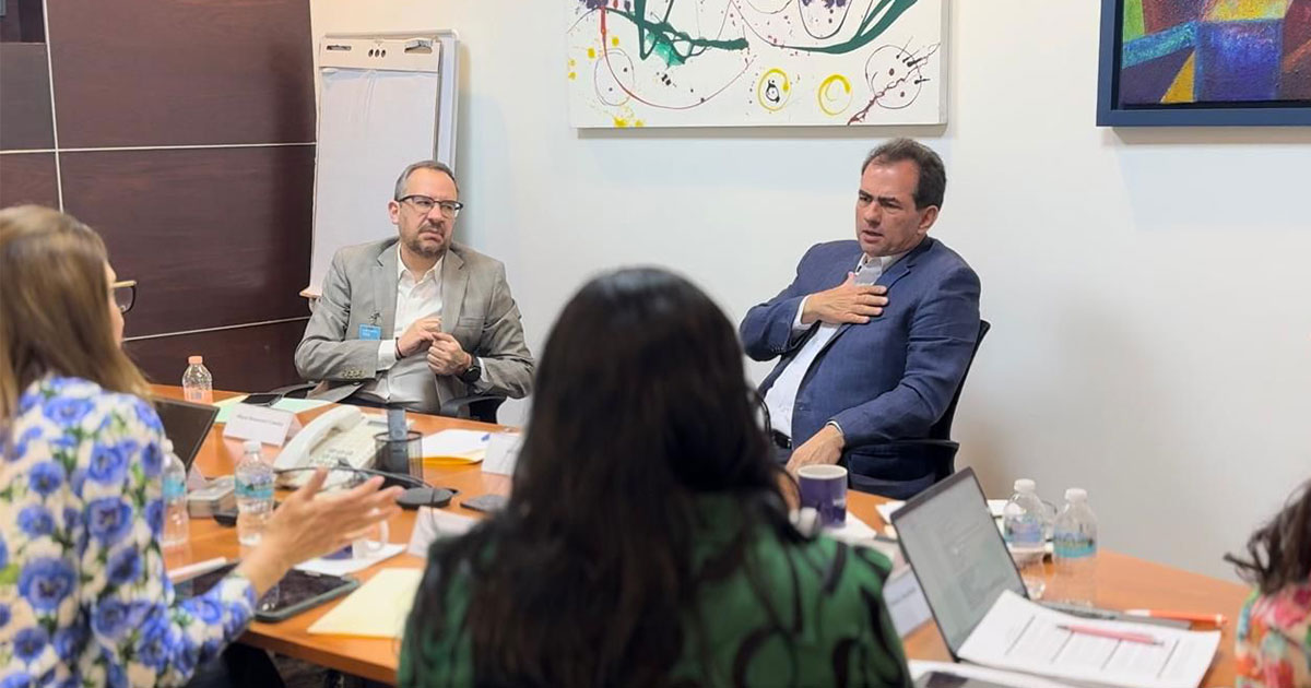 Pésimo sistema de salud castiga a los veracruzanos: Pepe Yunes