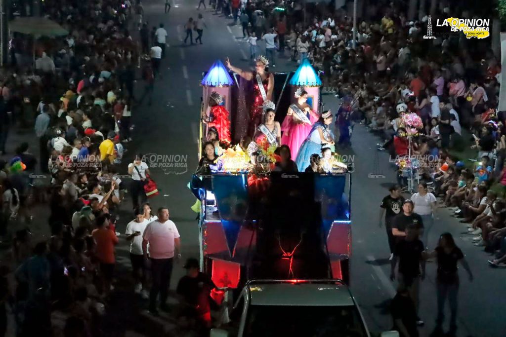 Celebran con carnaval el 86 Aniversario de la Expropiación Petrolera