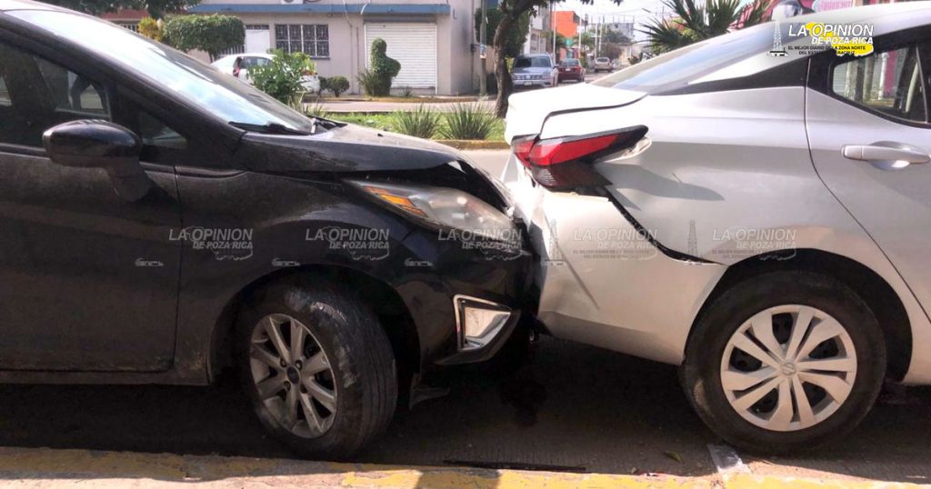 Se ensarta y provoca carambola