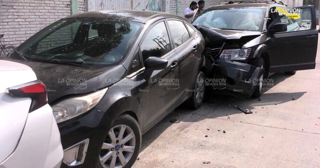 Se ensarta y provoca carambola