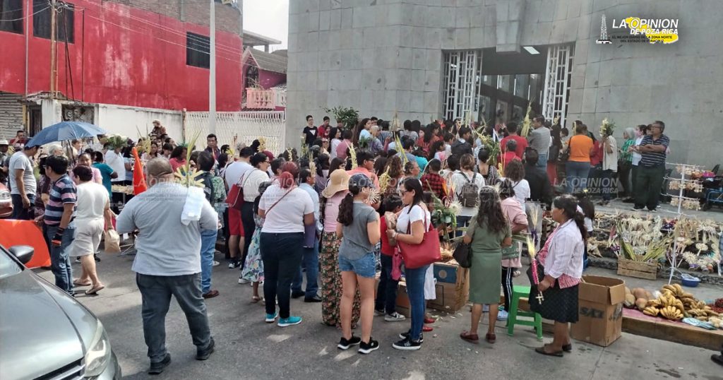 Desbordan su fe en Domingo de Ramos