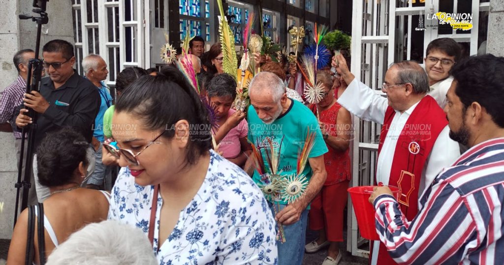 Desbordan su fe en Domingo de Ramos