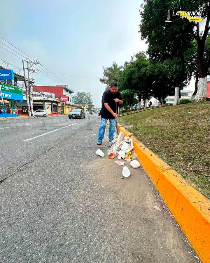 Realizan limpieza tras el Carnaval
