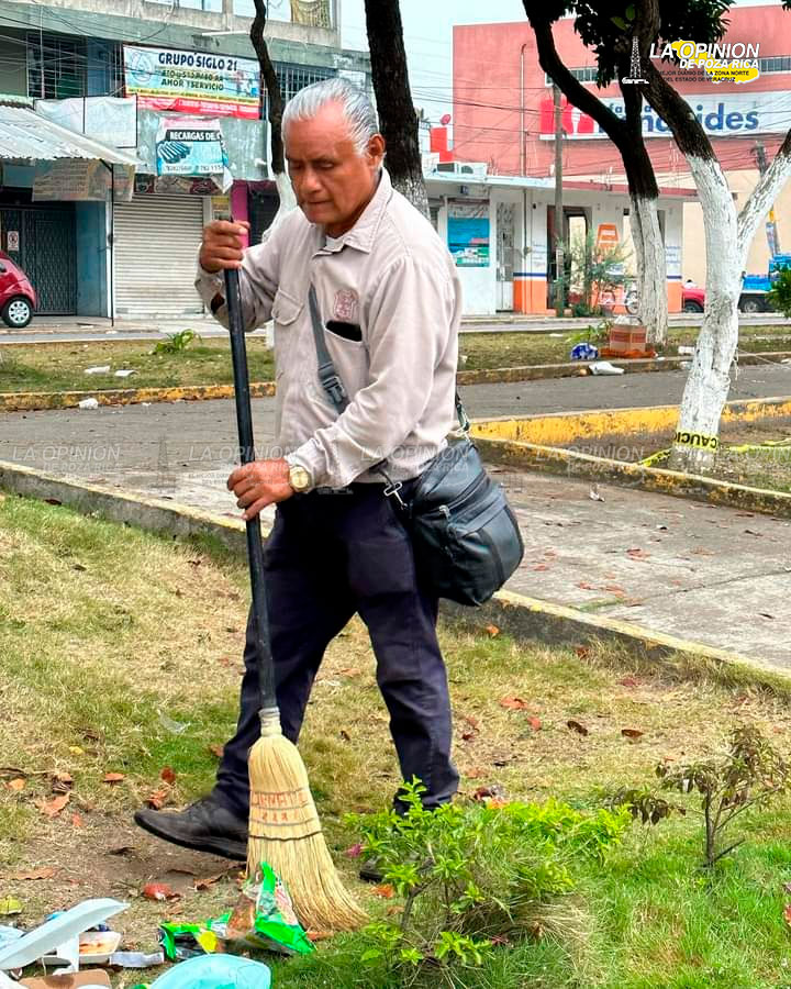 Realizan limpieza tras el Carnaval