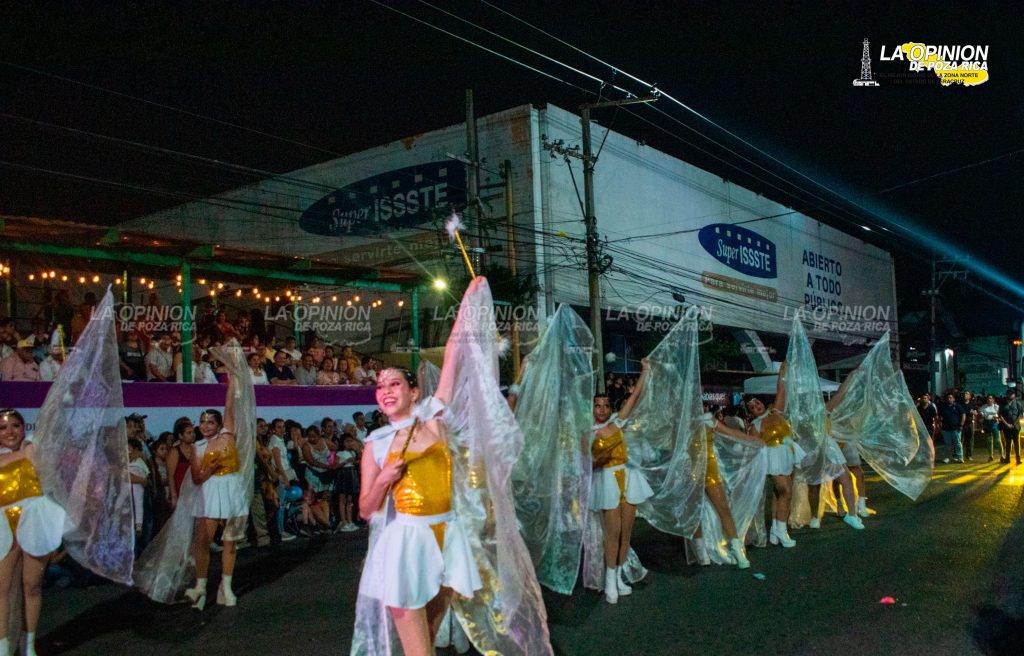 Miles de personas asisten a Fiestas del Petróleo 2024