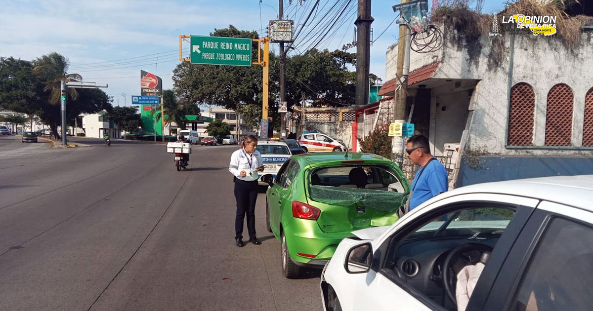 Se viraliza tránsito de Boca del Río que ayudó a personas con discapacidad
