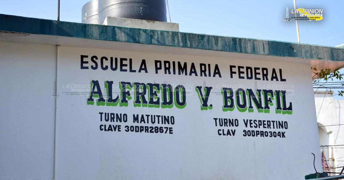 Plantel sigue entre pozos petroleros