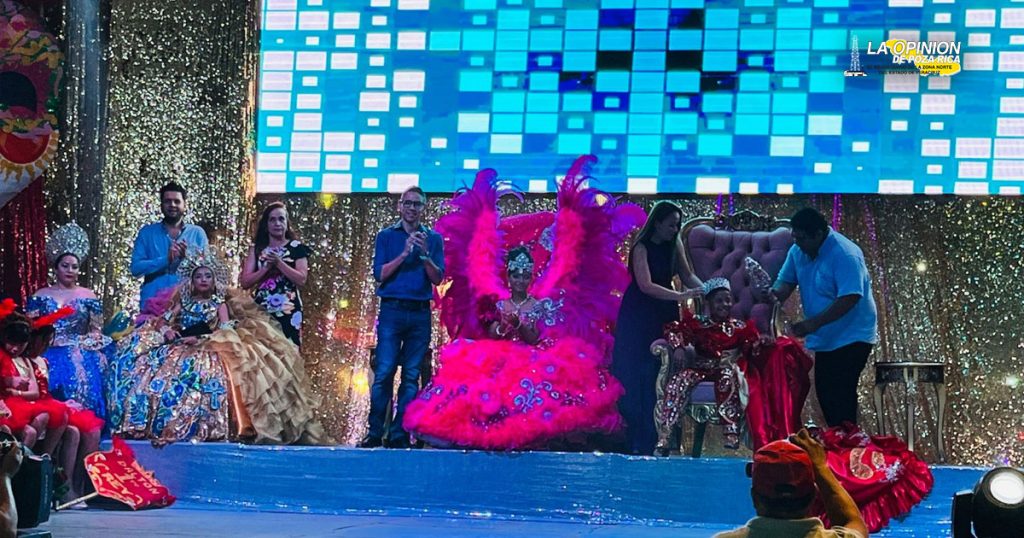 Con la "quema" de la delincuencia, da inicio Carnaval de Piedras Negras