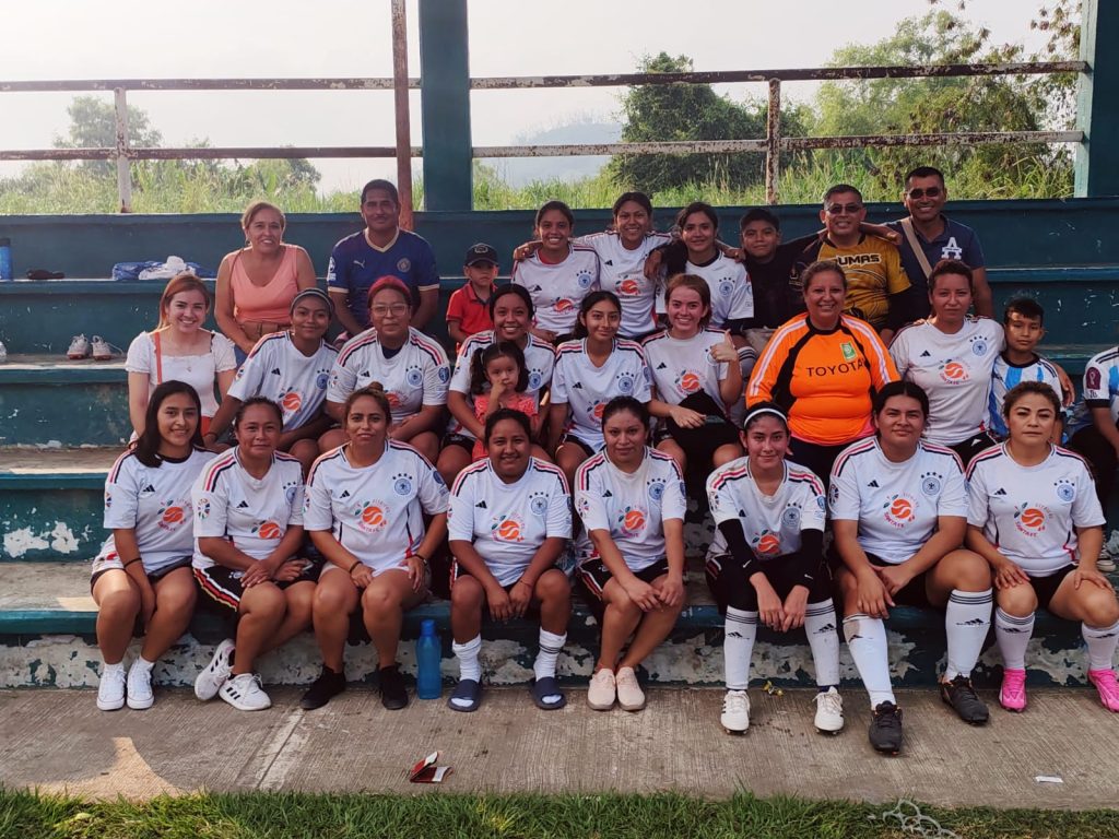 J.J.C. Laz Car KM 6 eliminan a Allison FC